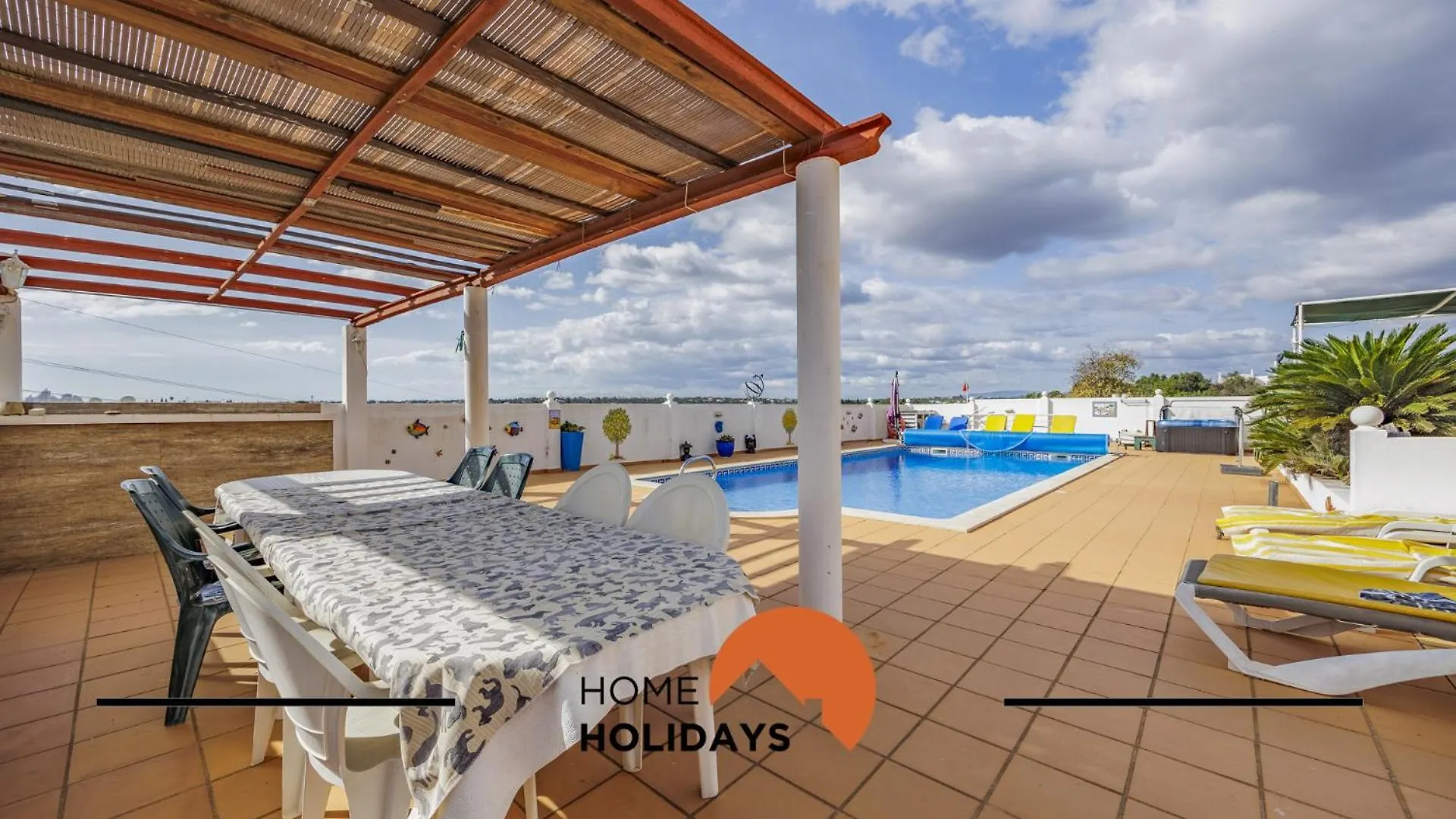 #300 Vivenda Miradouro By Home Holidays Armacao de Pera 0*,  Portugal